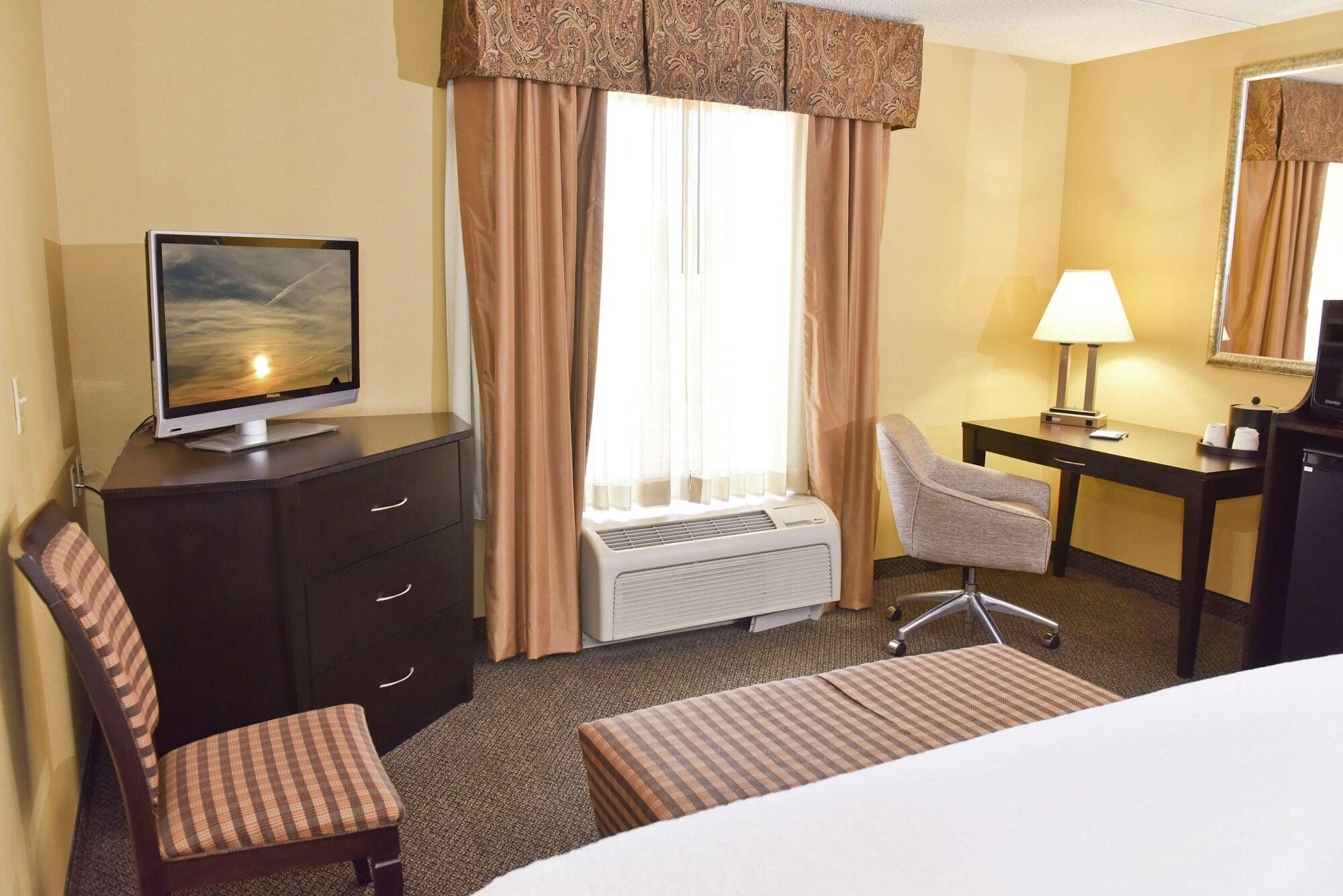Hampton Inn & Suites Alexandria Exterior foto