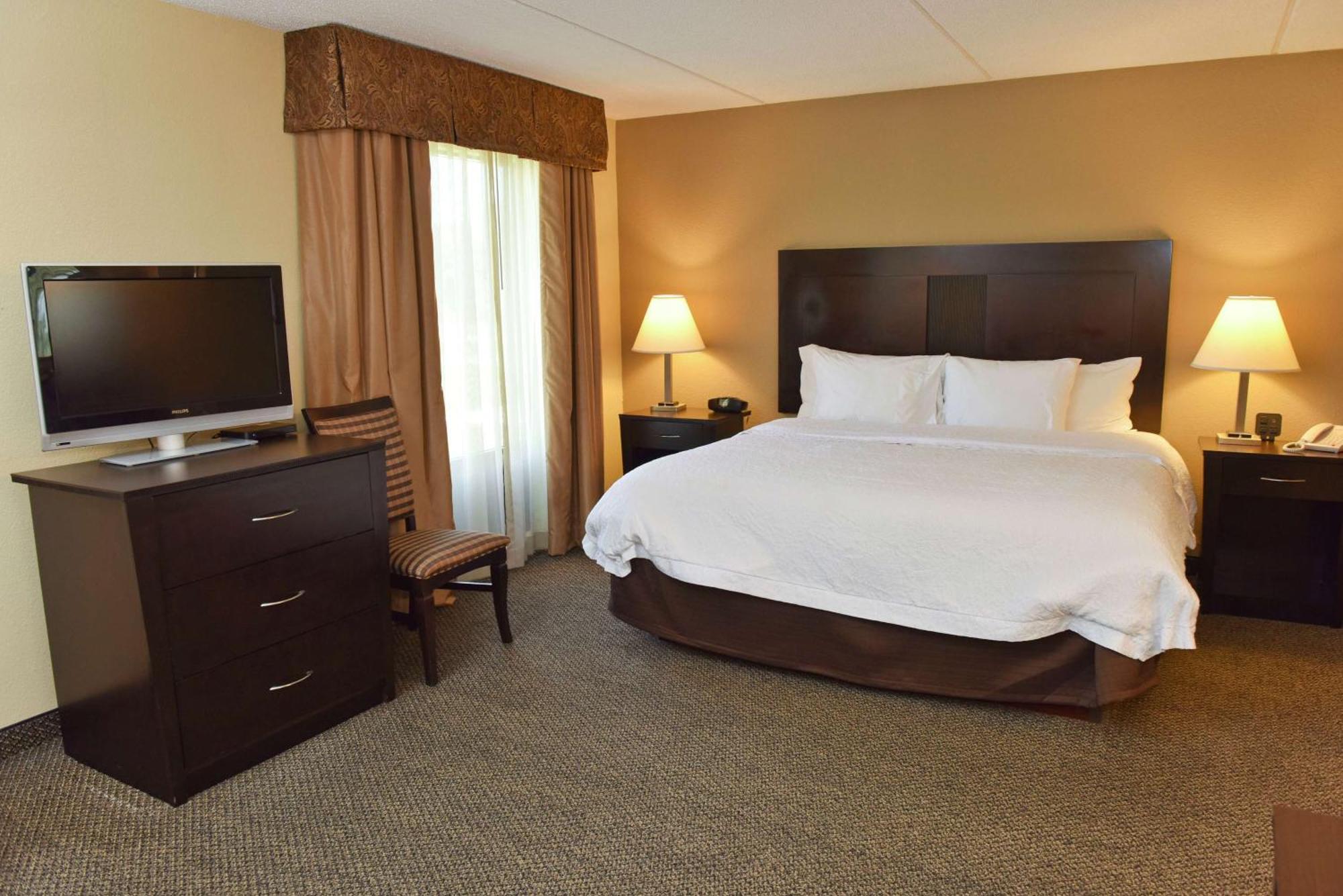 Hampton Inn & Suites Alexandria Exterior foto